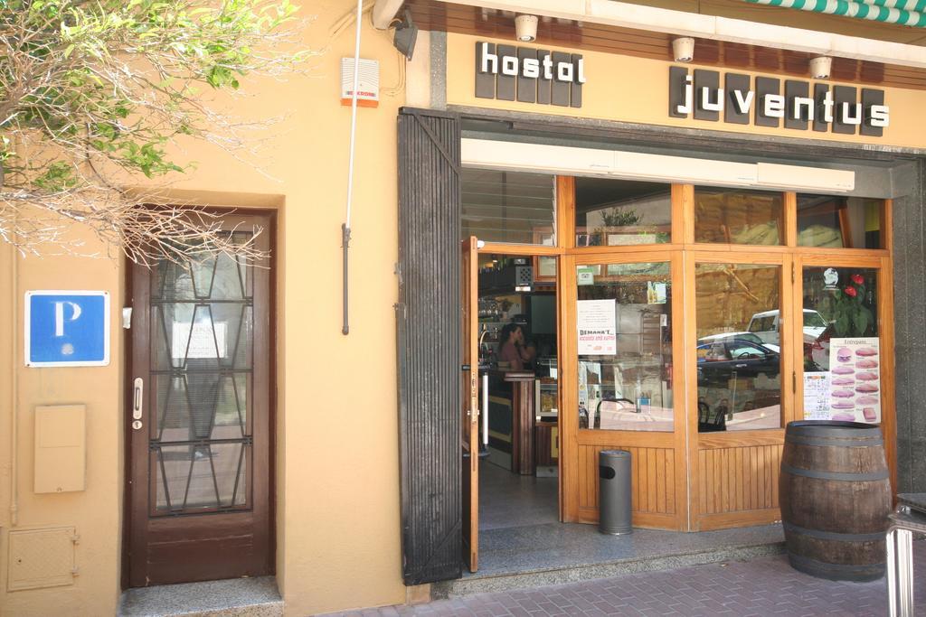 Hostal Juventus Portbou Buitenkant foto