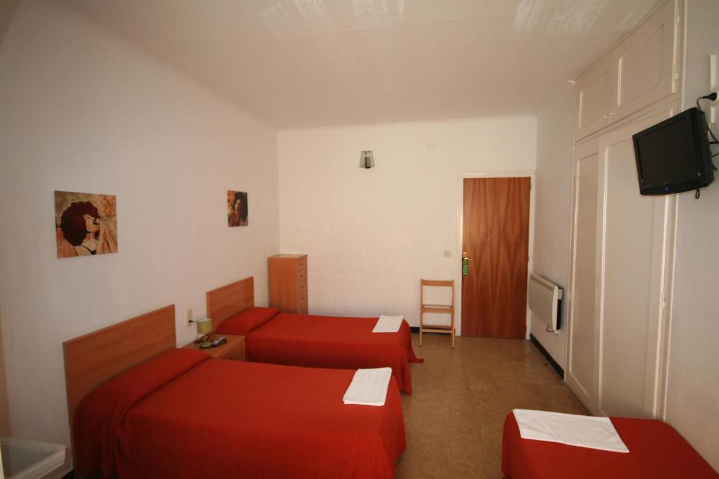 Hostal Juventus Portbou Kamer foto