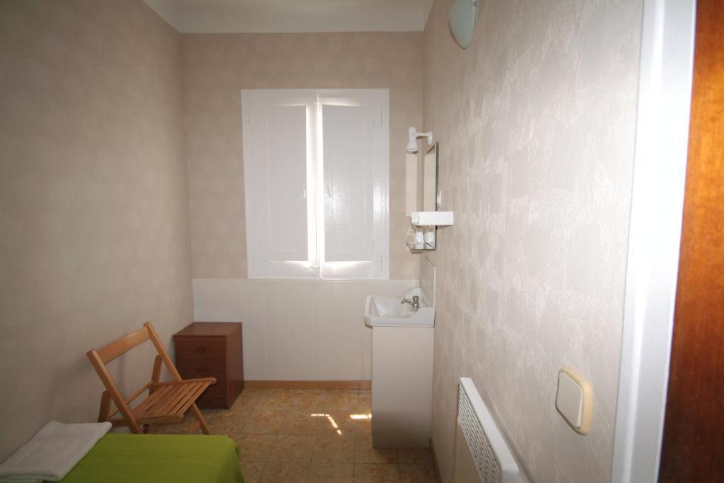 Hostal Juventus Portbou Kamer foto